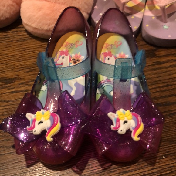 Bundle of 5 Kids Footwear or shoes - Picture 3 of 17